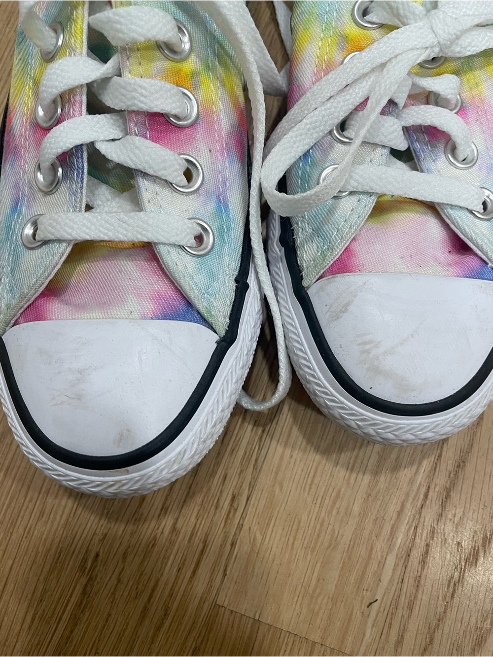 Converse Low Top Tie-Dye Canvas Sneakers 6.5 - Picture 4 of 4